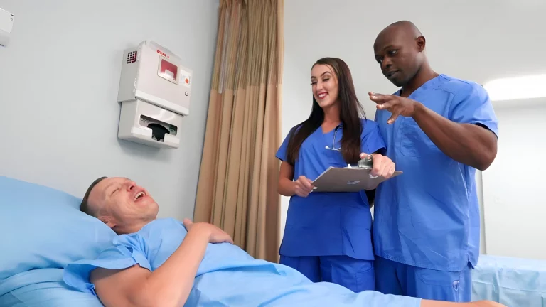 Fit Doctor Wife Vivian Fox Cuckolds In Hospital Room