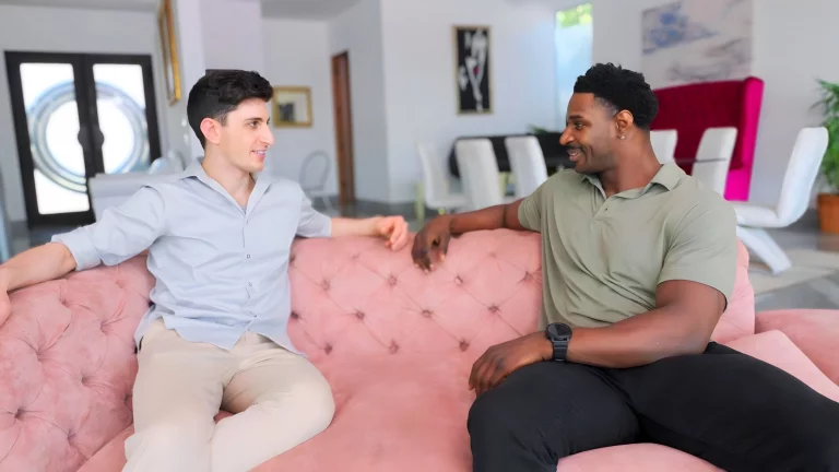 Kagney Linn Karter Having Fun With Her Husband And Jax Slayher's BBC