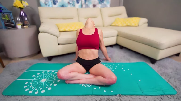 Busty MILF Coralyn Jewel Naked Yoga And Fingering